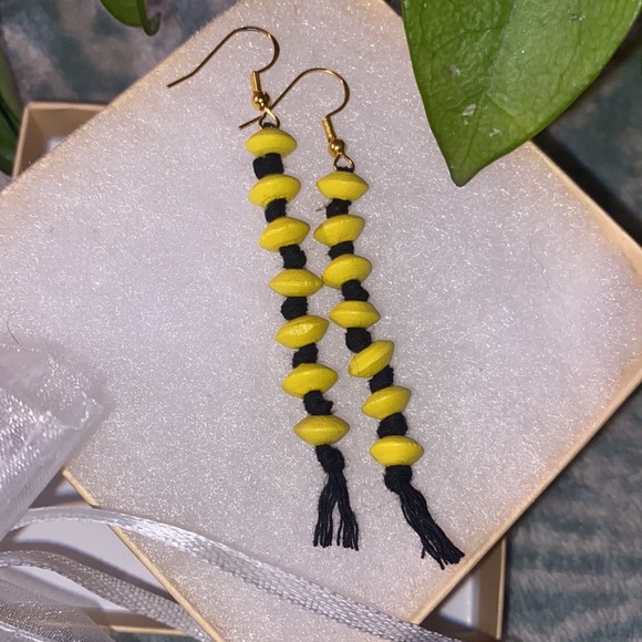 Sunflower Yellow Hand Crafted Macrame Tassel Fringe Earrings Wood Beaded Accents - Picture 4 of 8